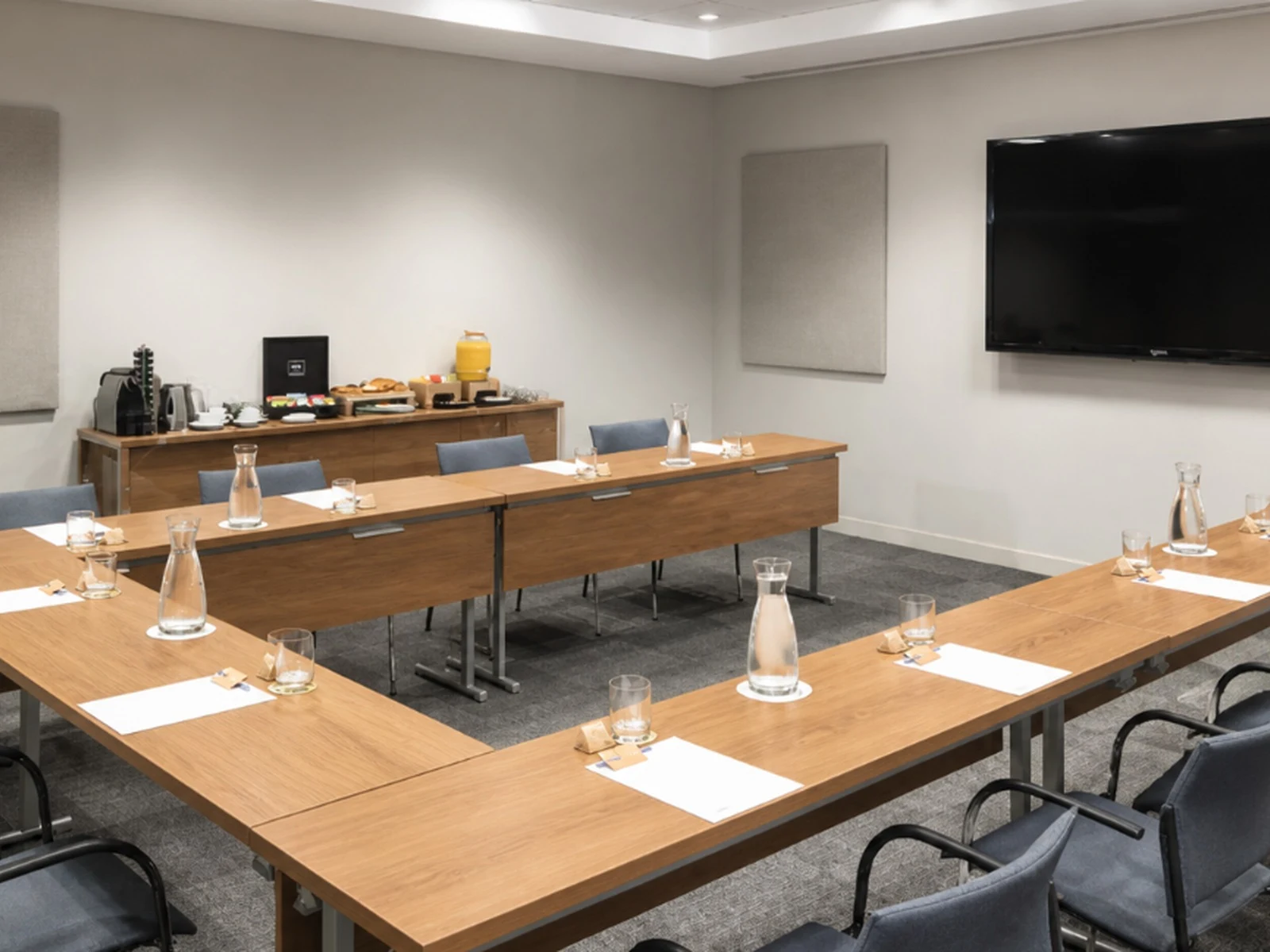 Vista 15 de Sala Ejecutiva SE-10 Esencial